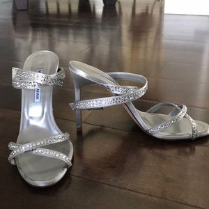 Manolo Blahnik Embellished Kolbebibi Heels